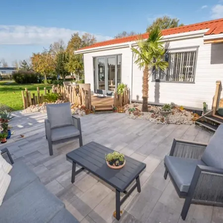 Vakantiehuis In Near North Sea *